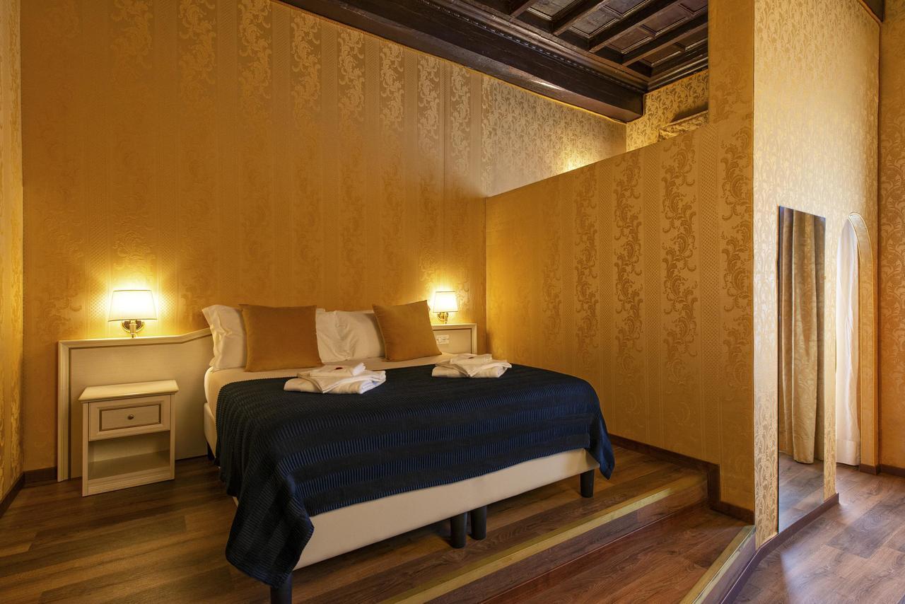 Canova Rooms In Spanish Steps Rzym Zewnętrze zdjęcie